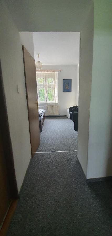 Penzion U Kohoutka Pardubice Exteriör bild